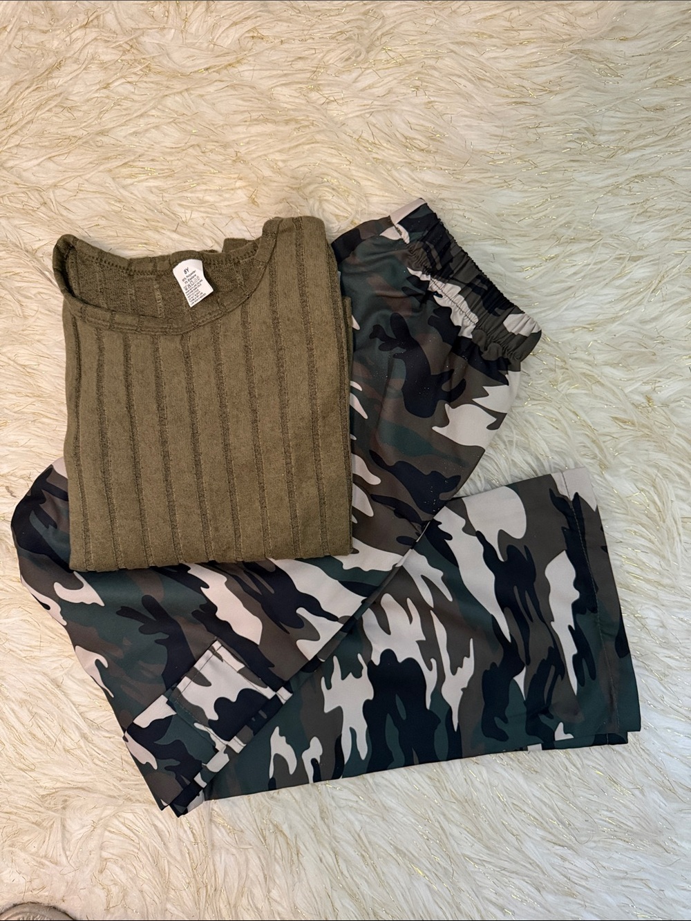 SHEIN Olive Green Sweater and Camouflage Pants Set